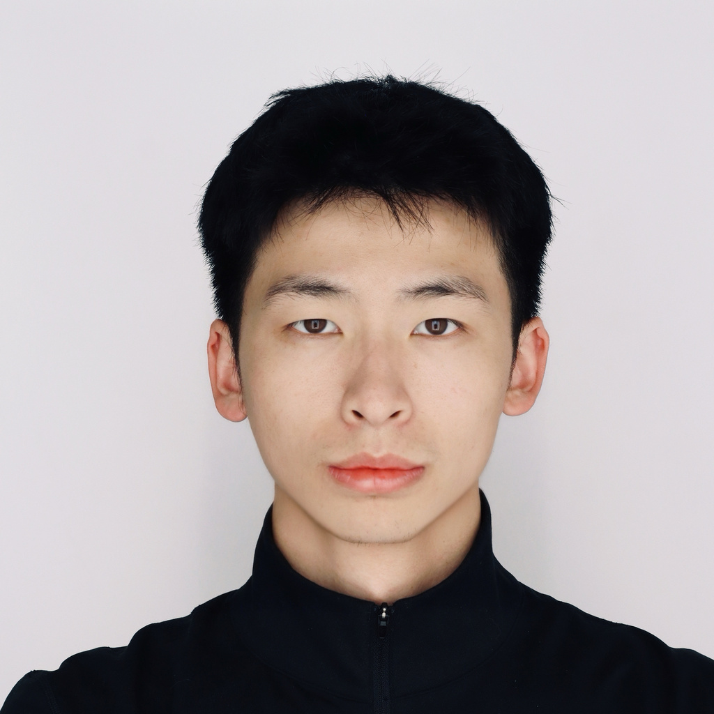 Portrait of Zhiyuan Yu.